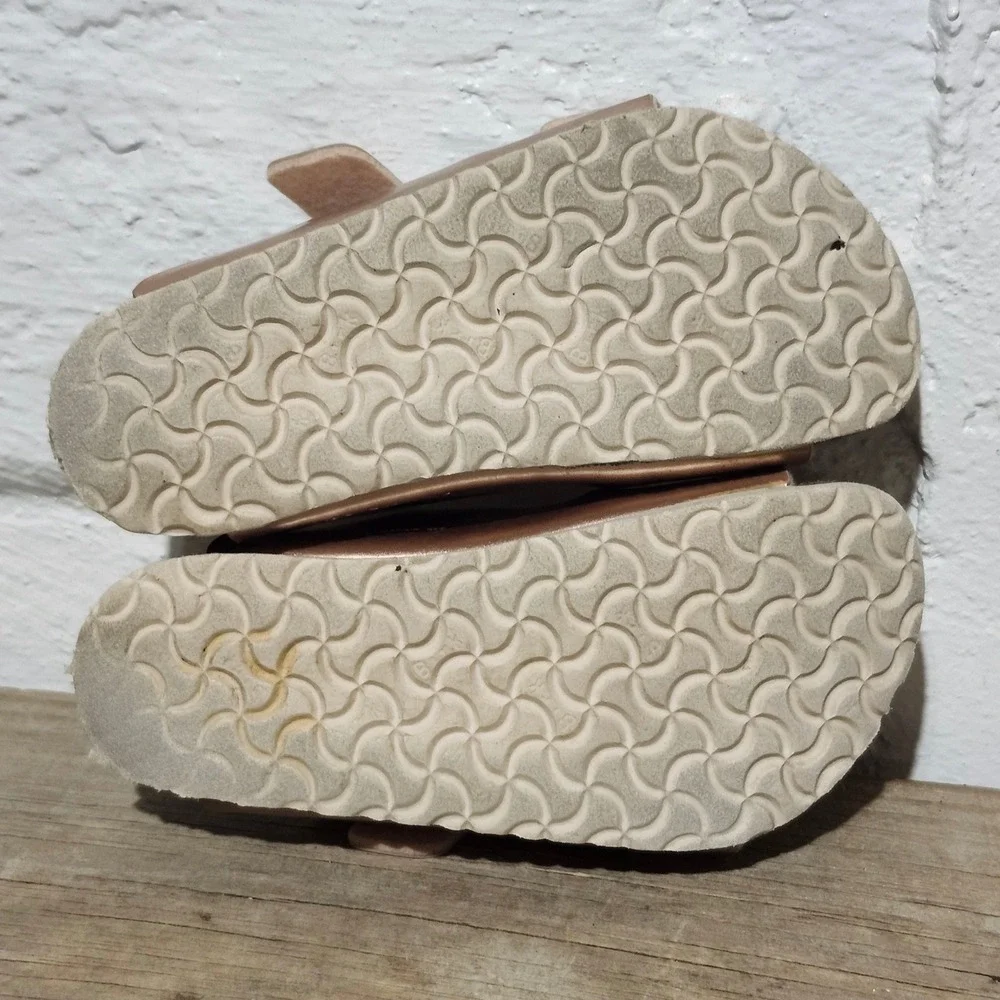 Birkenstock Arizona Kids Rose Gold Metallic Sandal EU 28 US 10-10.5 Slide